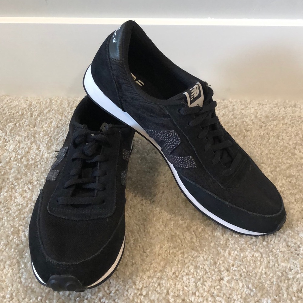 New Balance 410 Sneakers